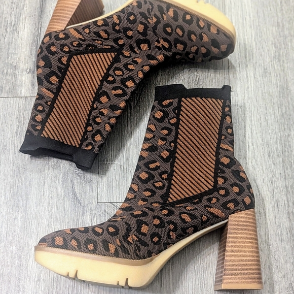 Animal Print Boots - Picture 3 of 7